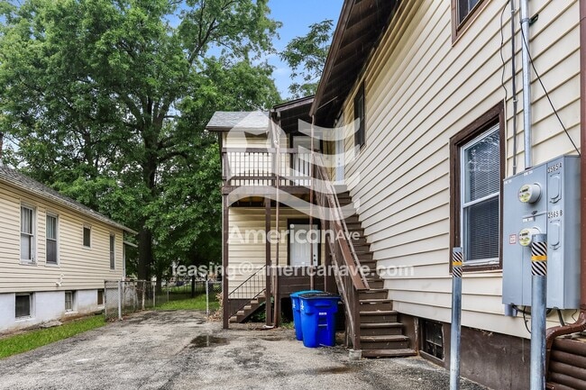 Building Photo - 3565#B Calvert Avenue, 63114; #853720 - 853720