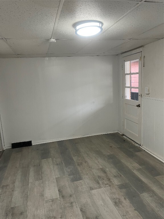 Photo - 223 Squires Ave Apartamento