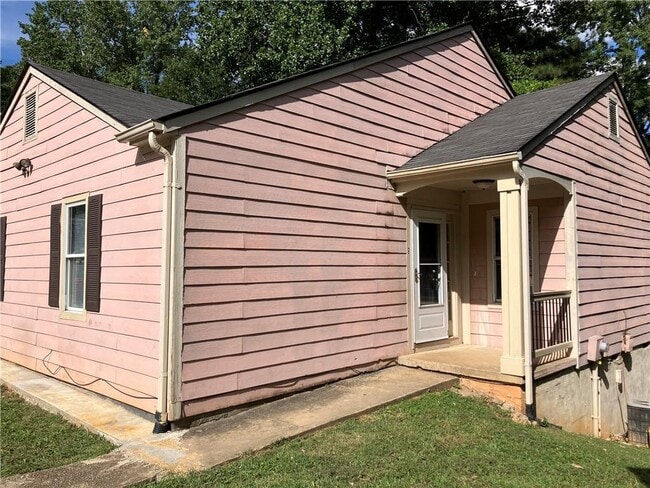 Building Photo - 1215 Oak Forest Ct SW Rental