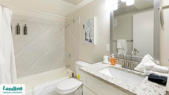 Photo - 2301 S Valley View Blvd Unidad G05