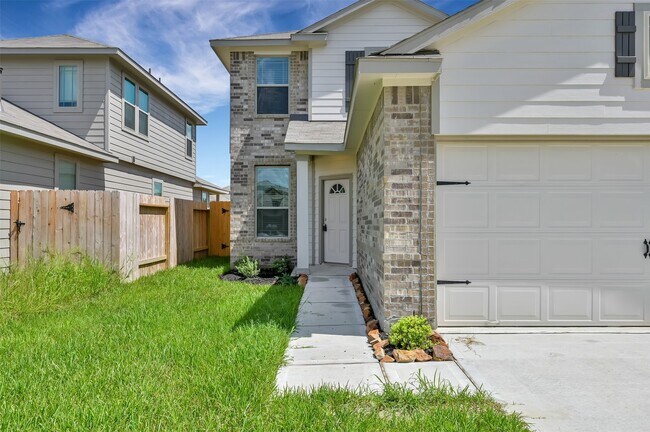 Photo - 16609 Merry Pines Dr