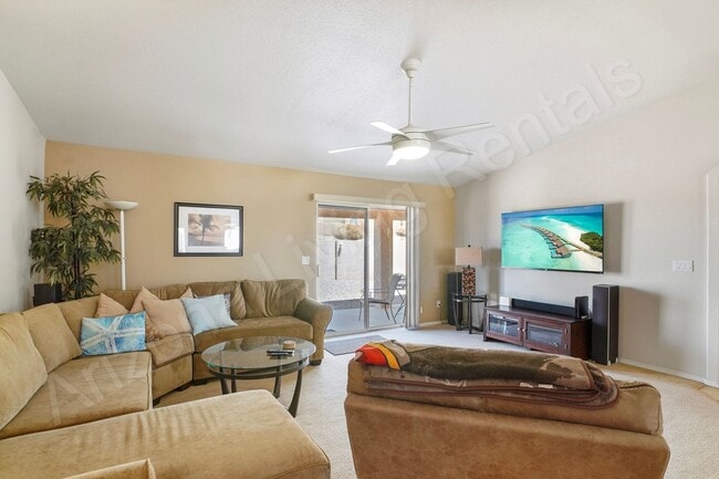 Photo - FURNISHED WITH BOAT DEEP GARAGE