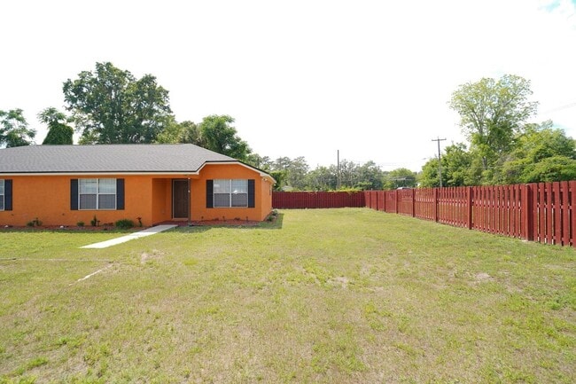 Photo - 3178 N Ridge Rd