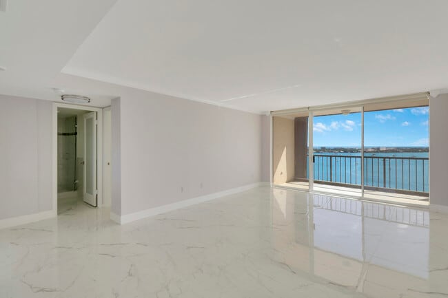 Photo - 5200 N Flagler Dr Unidad 1404