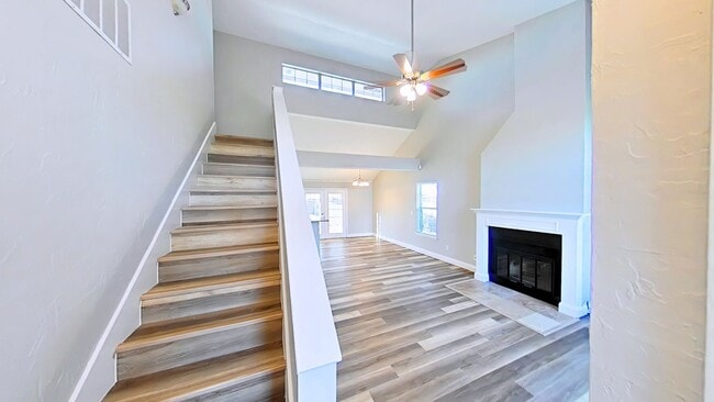 Photo - 4001 SW Rolling Hills Dr