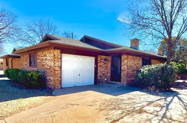 Photo - 4409 75th Dr Unidad A - MTR