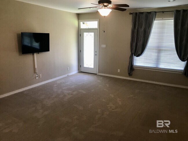 Photo - 10733 Aspinwall Rd