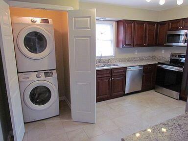 Photo - 2948a Candlelight Way