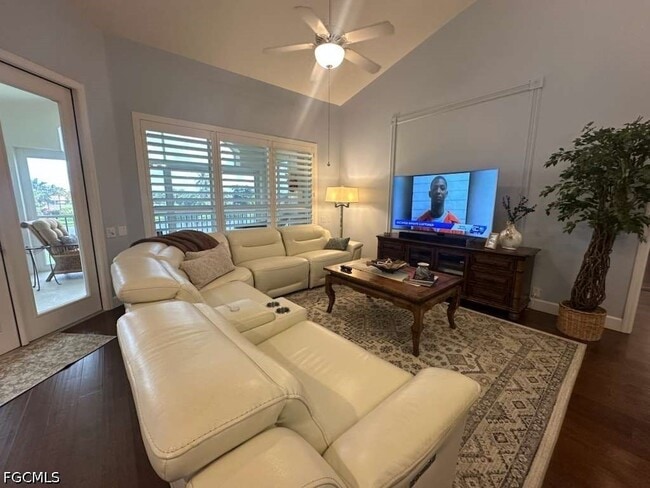9250 Bayberry Bend