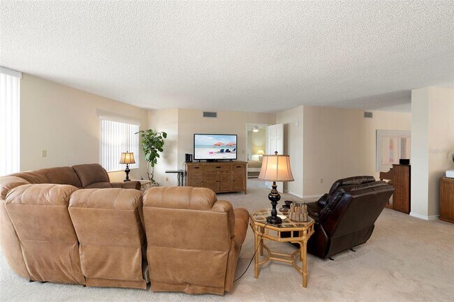 6500 Sunset Way Unit 116