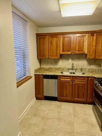 Photo - 253 E Delaware Pl Condo Unit 7H