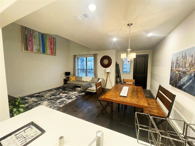 Photo - 1318 Casselberry Dr