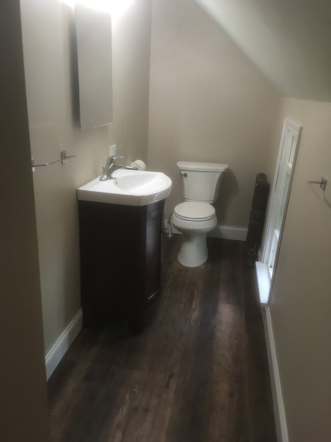 Bathroom Upper - 1321 S 11th St Unit 1321 A S 11th Street