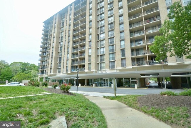 Photo - 4600 S Four Mile Run Dr Unidad 626