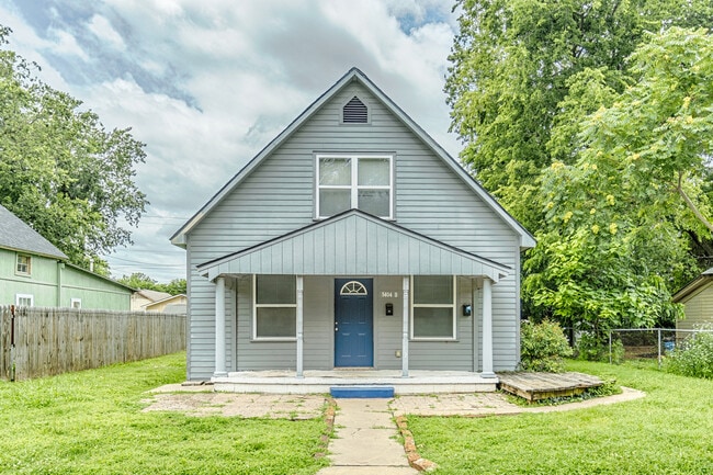 Building Photo - 1404 S Lewis St Rental
