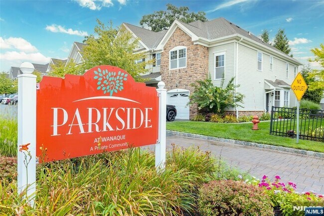 Photo - 52 Parkside Dr