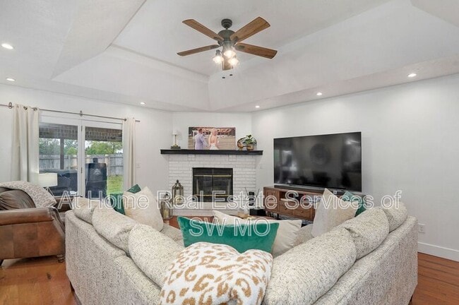 Photo - 1539 W Rockwood Ct