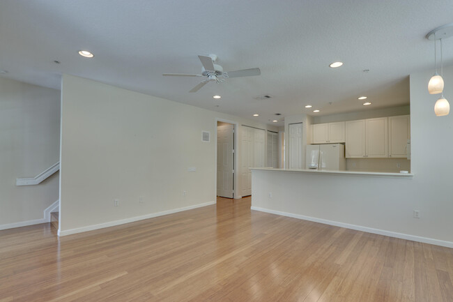 Photo - 1363 Piazza Delle Pallottole Townhome