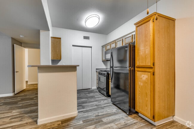 3 BR, 2 BA (Laurel) - 1,204 SF