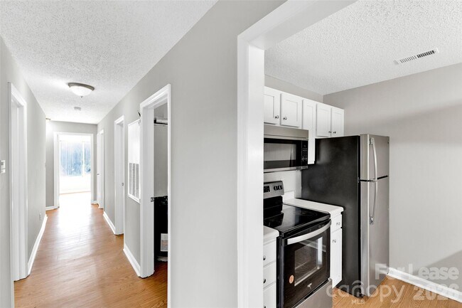 Photo - 9531 University Terrace Dr Unit G