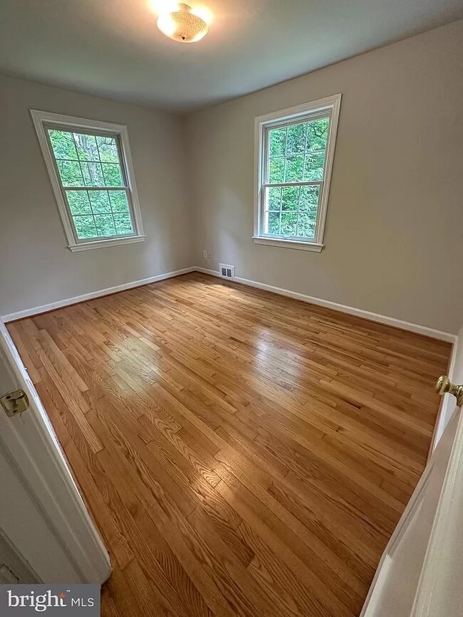 Photo - 6701 Rhode Island Ave