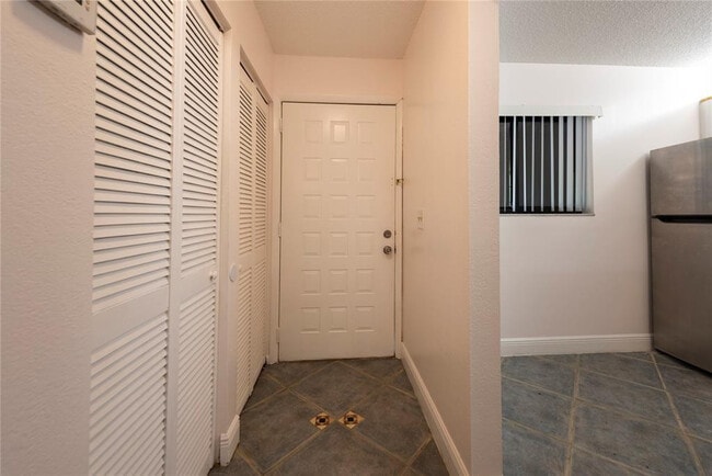 Photo - 10571 Royal Palm Blvd Unit 10571