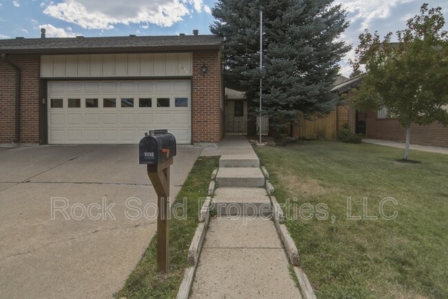 Photo - 5416 Meadowbrook Dr