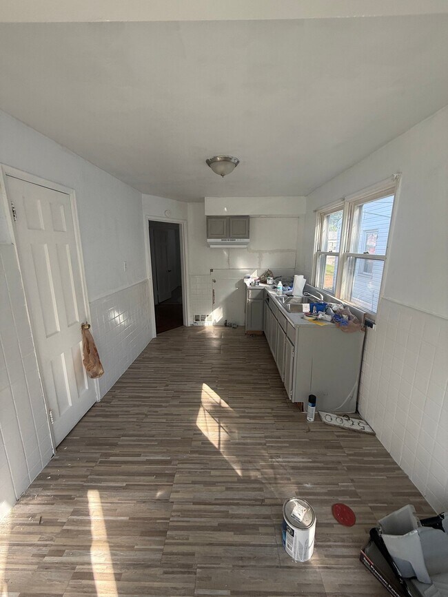 Photo - 5600 Gatesworth Ave