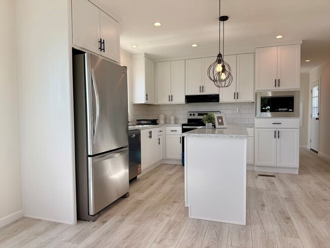 443 Ranee Loop