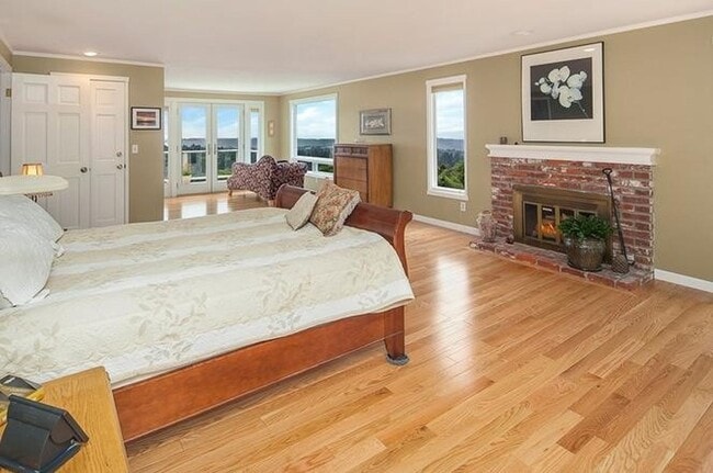 Photo - CLICK "REQUEST A TOUR" NOW!