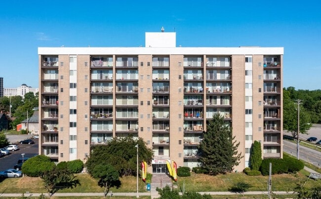 Ferris Park Towers