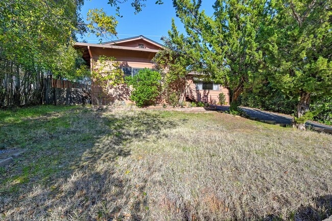 Photo - Prime location