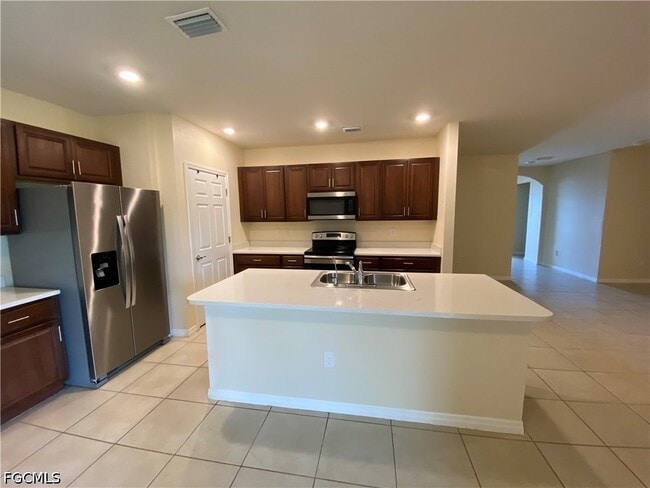 111 NW 9th St