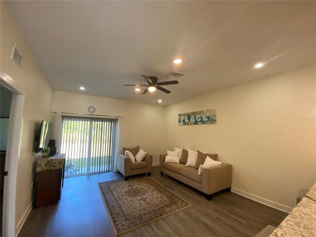 Photo - 11974 Tetzel Ave