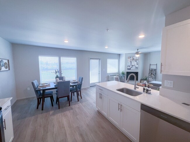 Photo - 1840 SW 15th St Unit 1840-101