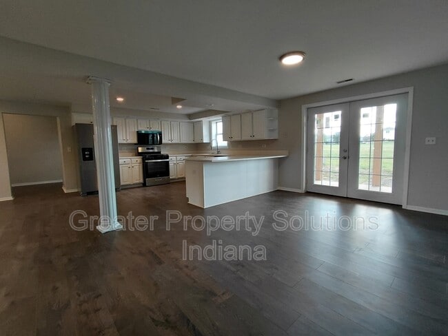 9053 W 155th Ave