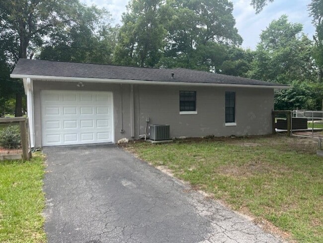 Photo - 3/2 single-family home in NE Ocala
