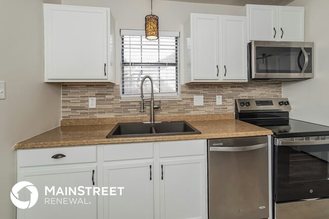 Photo - 7456 Lyle Bend Ln