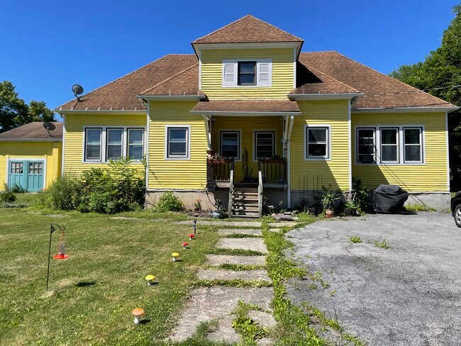 Building Exterior - 20 Washington St Apartamentos Unidad #3