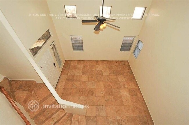 Photo - 7111 N 77th Dr