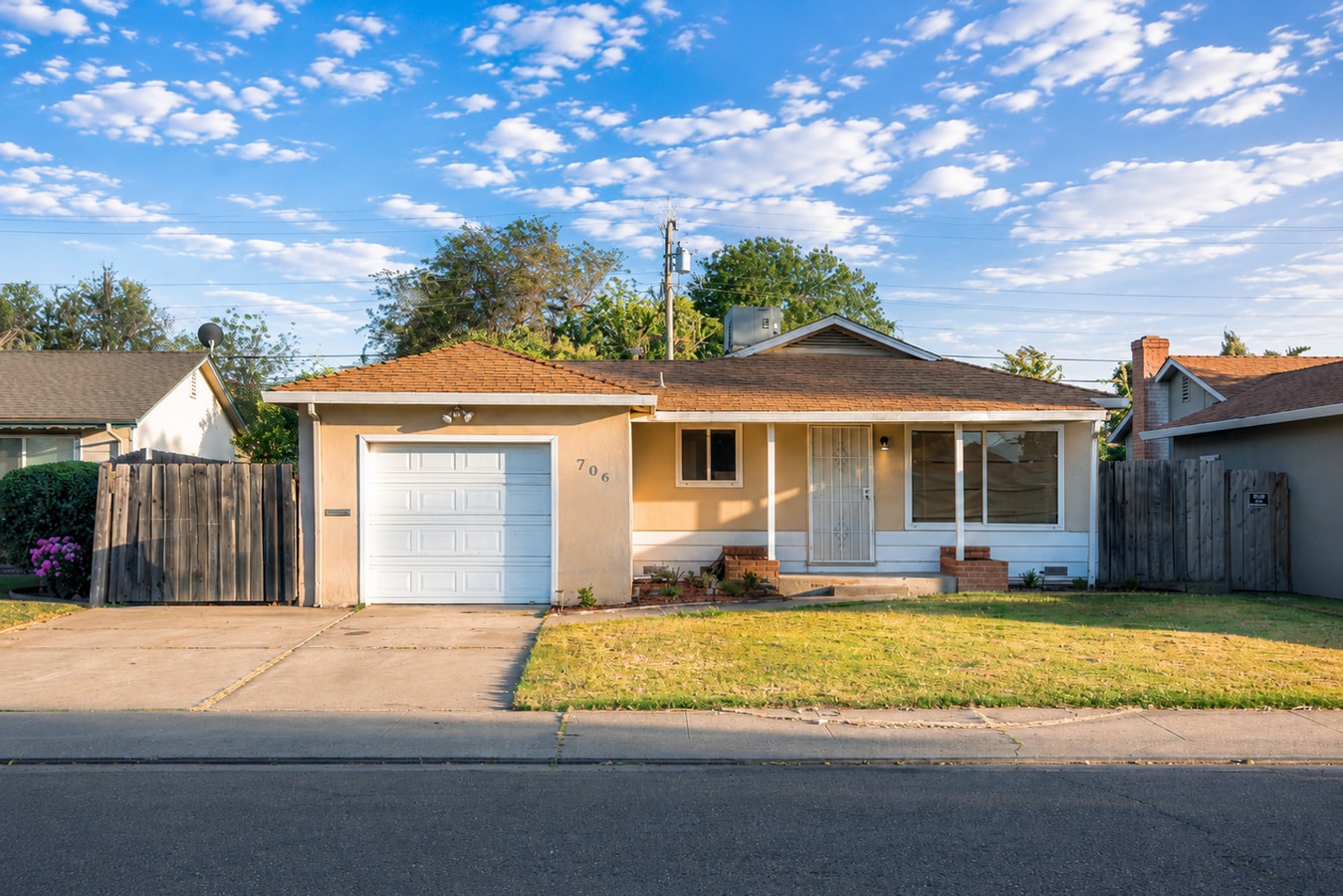 Adorable 1 Story Home For You - Adorable 1 Story Home For You