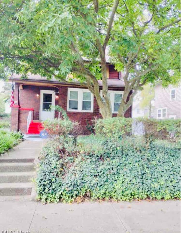 Photo - 466 Adkins Ave