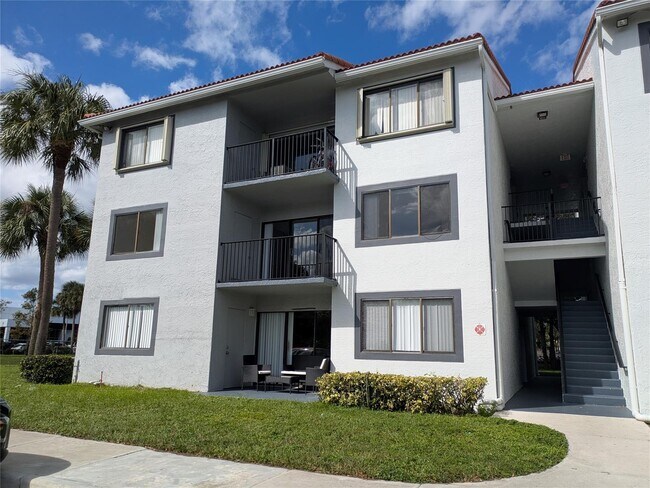 Building Photo - 9288 W Atlantic Blvd Unit #1126