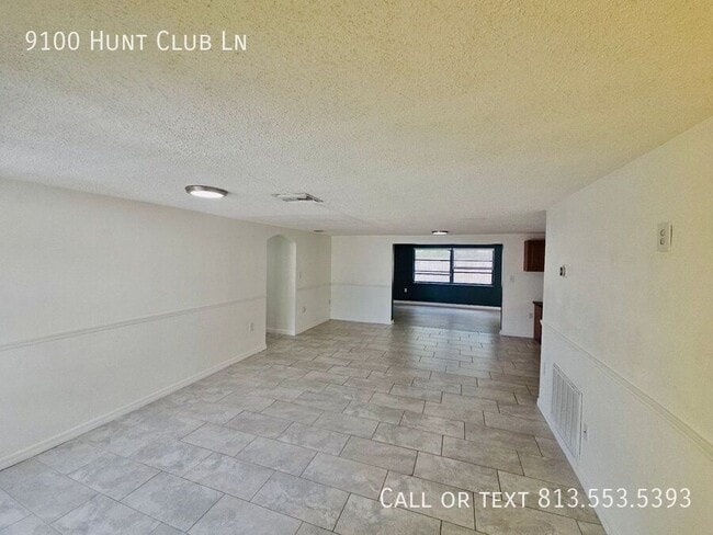 Photo - 9100 Hunt Club Ln