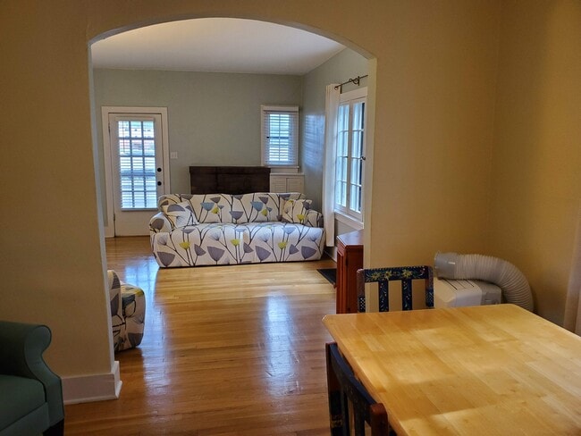 Photo - 607 Floral Ave