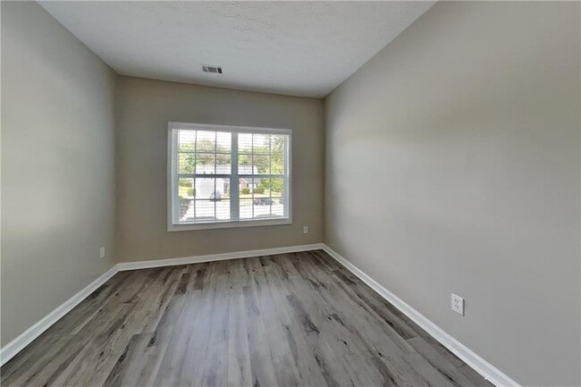 Photo - 2447 Moultrie Ct