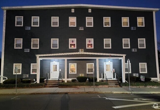 Building Photo - 137 W Emerson St Unit #9 Rental