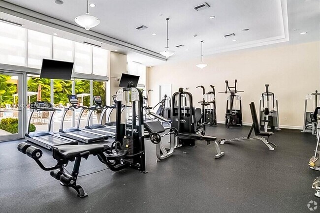 Photo - 18800 NE 29th Ave Unit 630