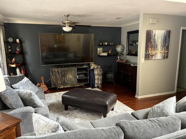 Photo - 249 Pleasant Wood Dr