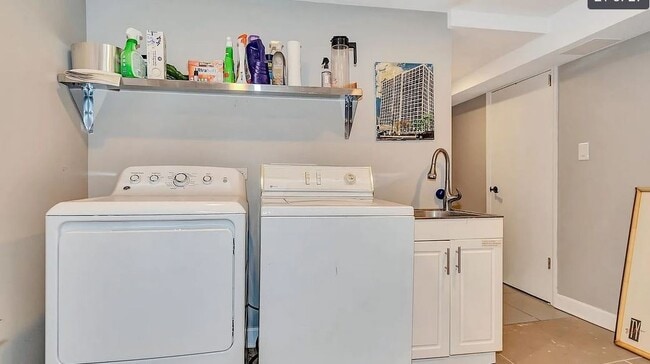 Photo - 4050 Harvard Terrace